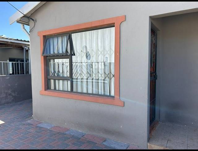 3 BEDROOM HOUSE FOR SALE IN MFULENI
